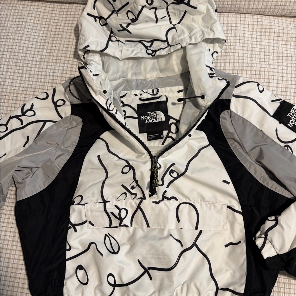 The North Face White, Black & Gray Graphic Hooded Bomber Jacket - Picture 10 of 14